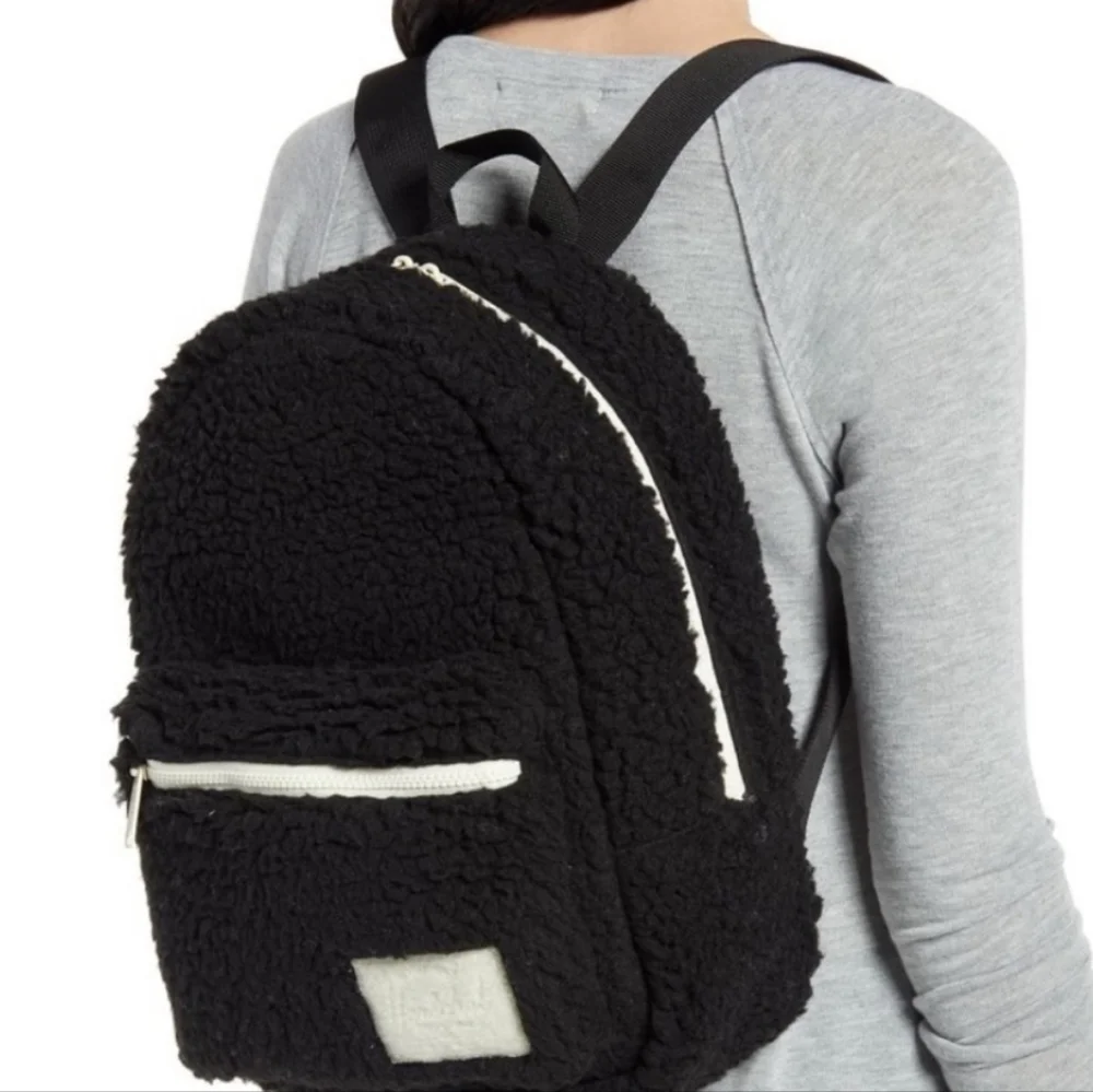 HERSCHEL Black Fleece Small Grove Backpack NWT